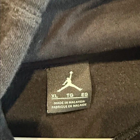 Black Jordan Space Jam 20th anniversary hoodie - Picture 2 of 3